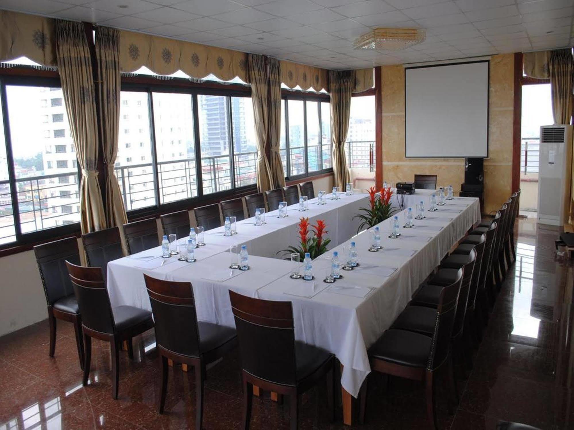 Royal Gate Hotel Hanói Facilidades foto